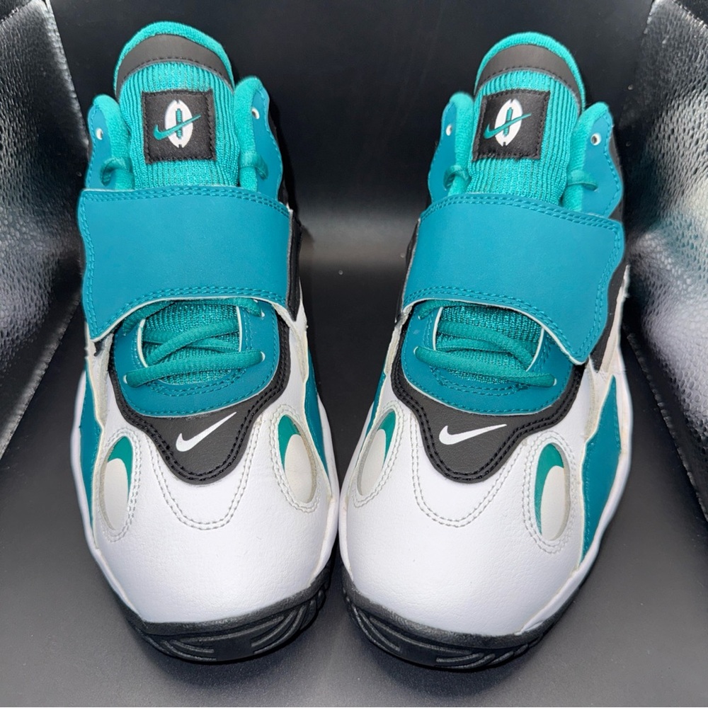 Size 6.5Y - Nike Speed Turf Mid White Fresh Water, Very Clean, No Box, Great!